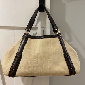 Beautiful BR purse with leather trim